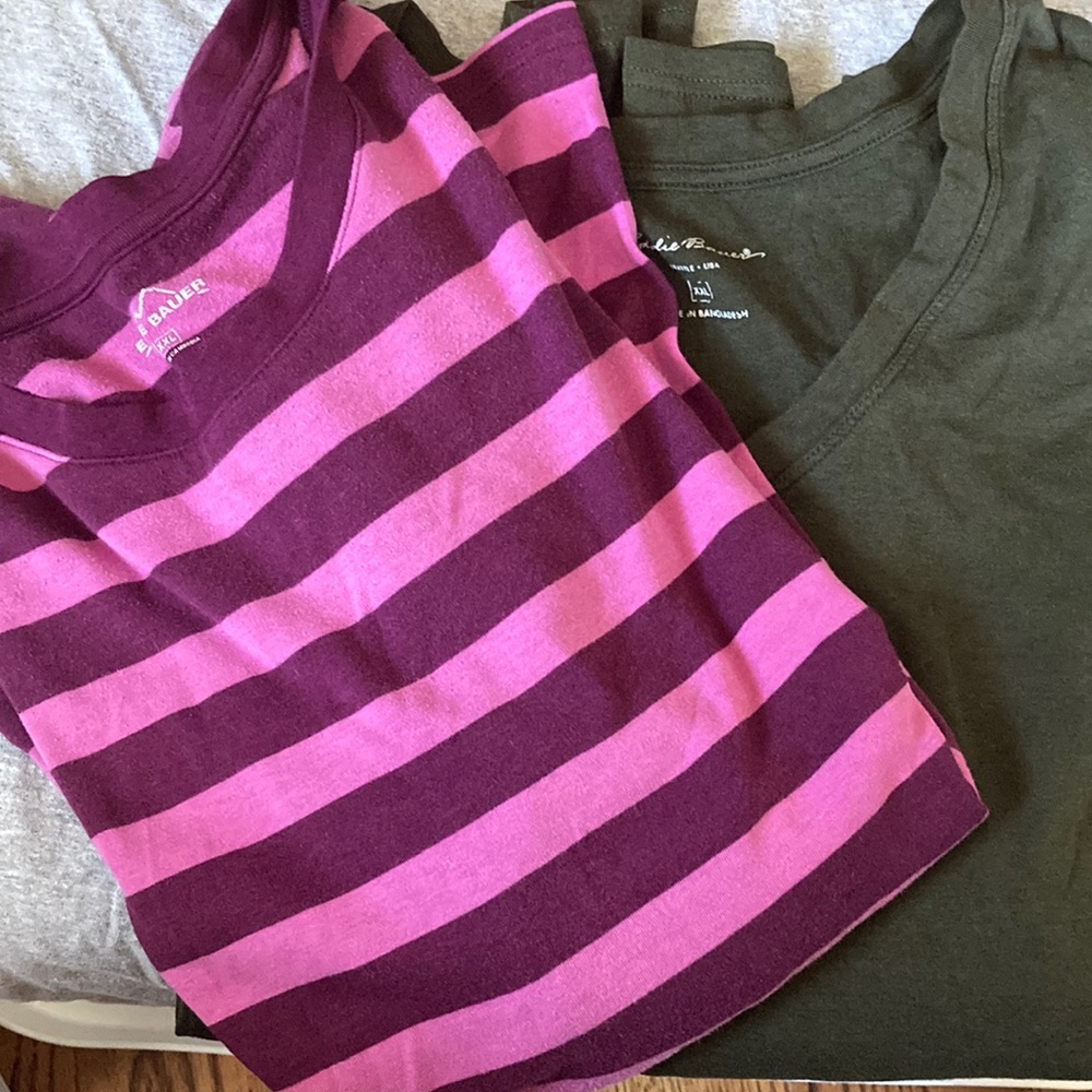 2 long sleeve tops